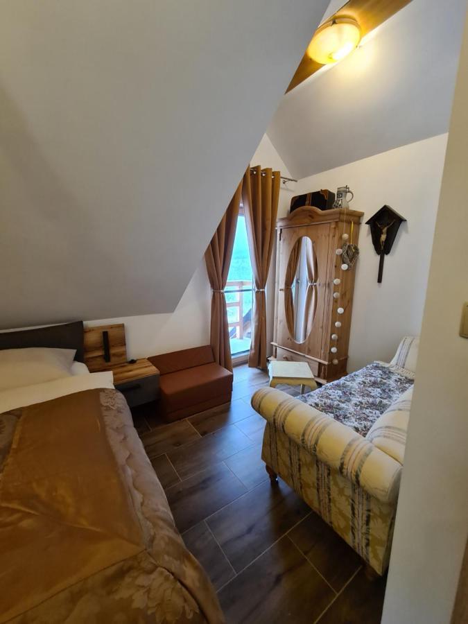 Chata W Grapie Koniaków Exteriér fotografie
